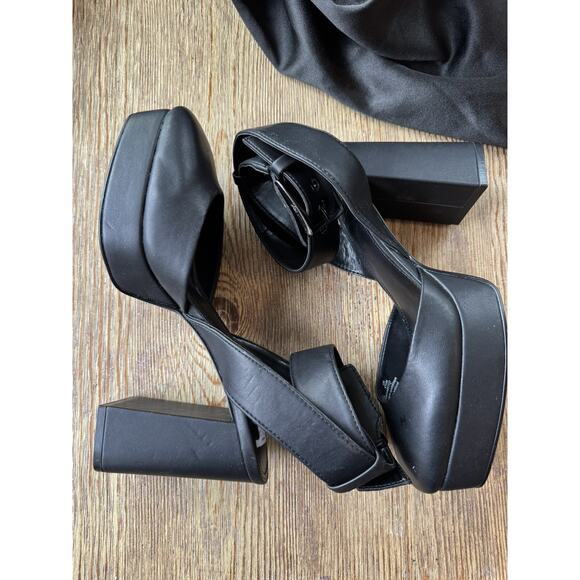 DKNY Women's Faux Leather Block Heel Briella-Platform ANK Pump Size 7 - Picture 10 of 10